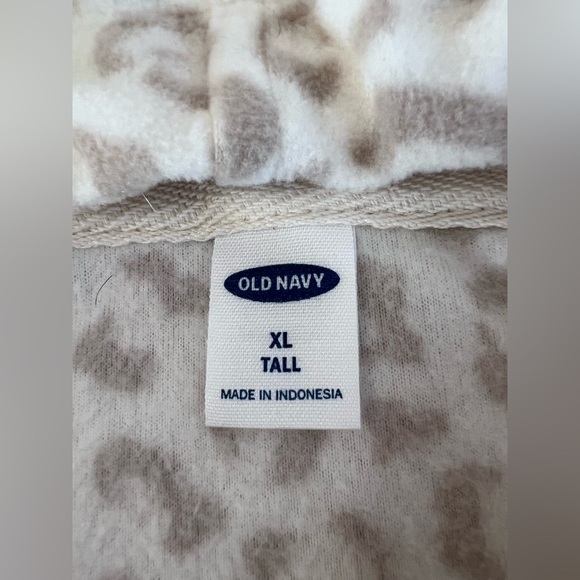 Old Navy Women's One‎ Piece Hooded Beige Leopard Print Soft Flannel Size XL Tall - Picture 7 of 12